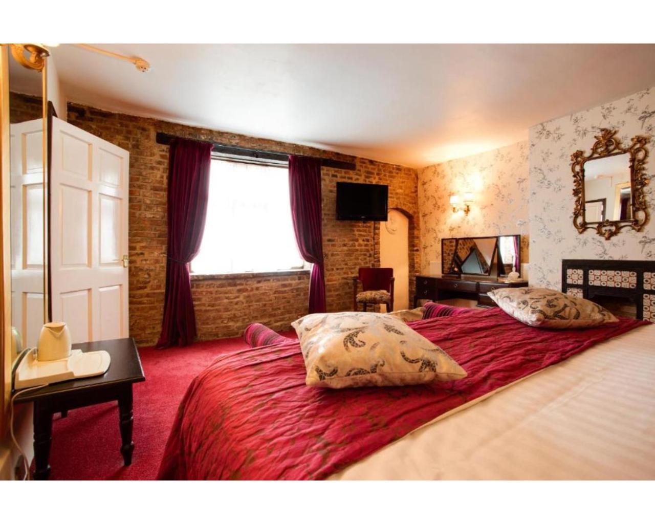 The Rose And Crown Hotel Wisbech Eksteriør bilde